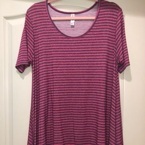 Lularoe perfect tee